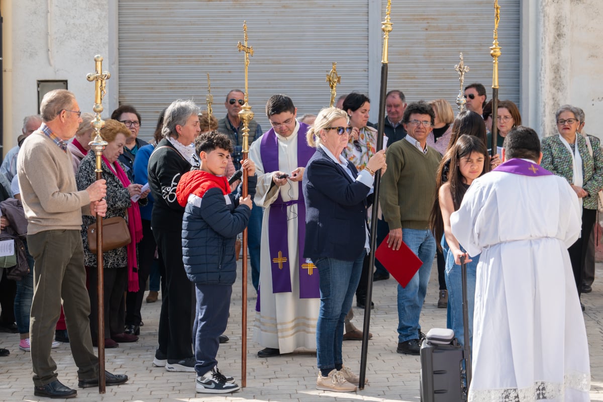 Viacrucis en Alcala del Obispo