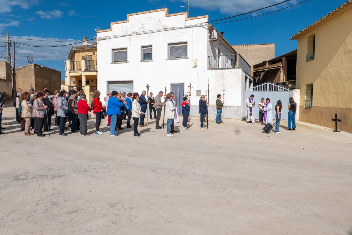 Viacrucis en Alcala del Obispo