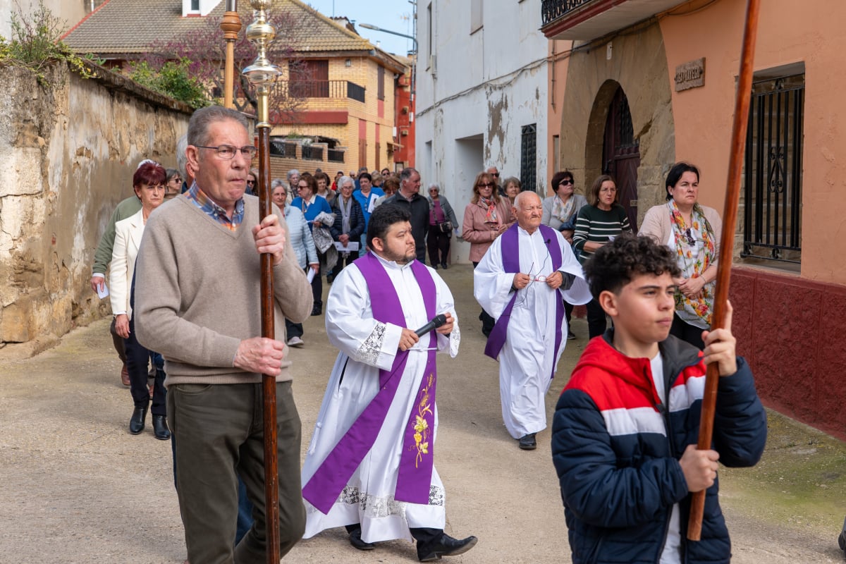 Viacrucis en Alcala del Obispo