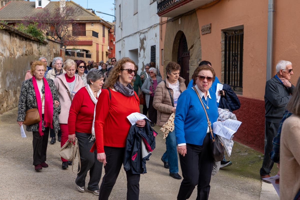 Viacrucis en Alcala del Obispo